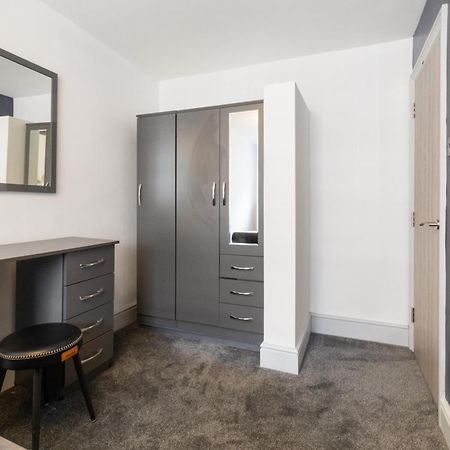 Whiskawaystays - Foregate Street - Apartment 4 Worcester Eksteriør bilde